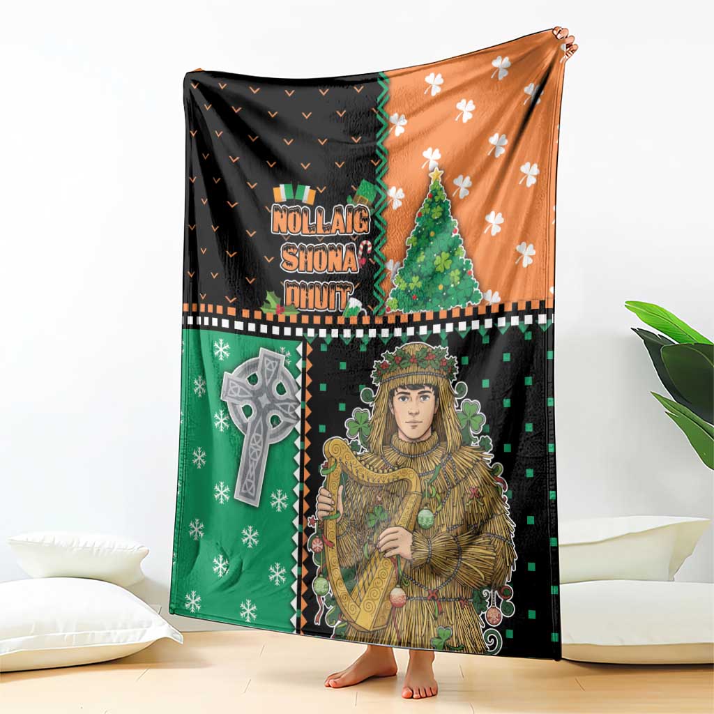Ireland Christmas Blanket Wren Boy With Shamrock Xmas Tree - Wonder Print Shop