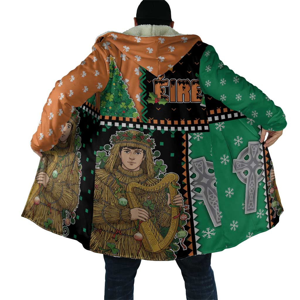 Ireland Christmas Cloak Wren Boy With Shamrock Xmas Tree - Wonder Print Shop