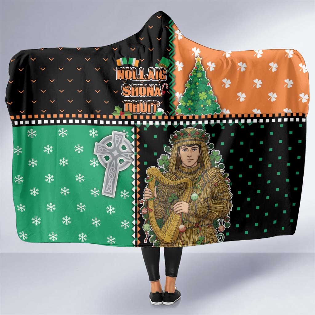 Ireland Christmas Hooded Blanket Wren Boy With Shamrock Xmas Tree - Wonder Print Shop