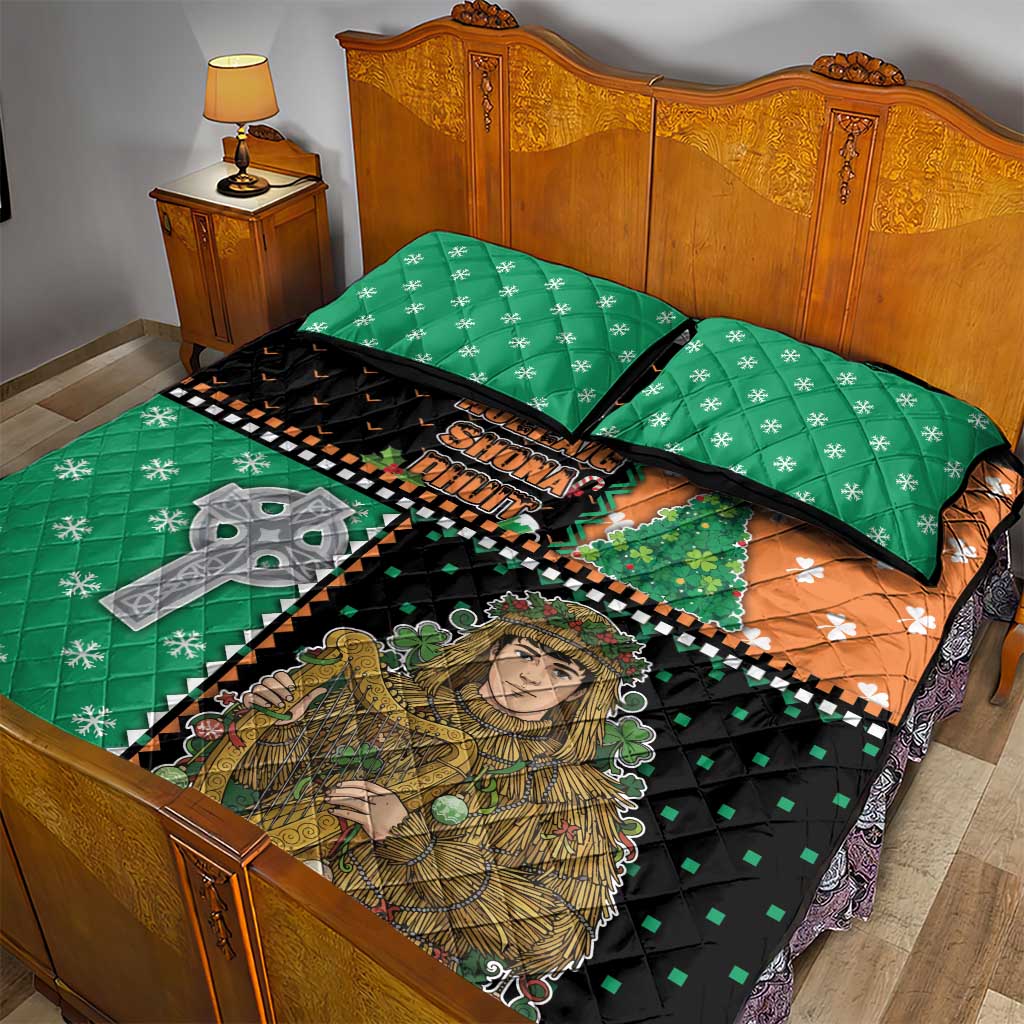 Ireland Christmas Quilt Bed Set Wren Boy With Shamrock Xmas Tree - Wonder Print Shop