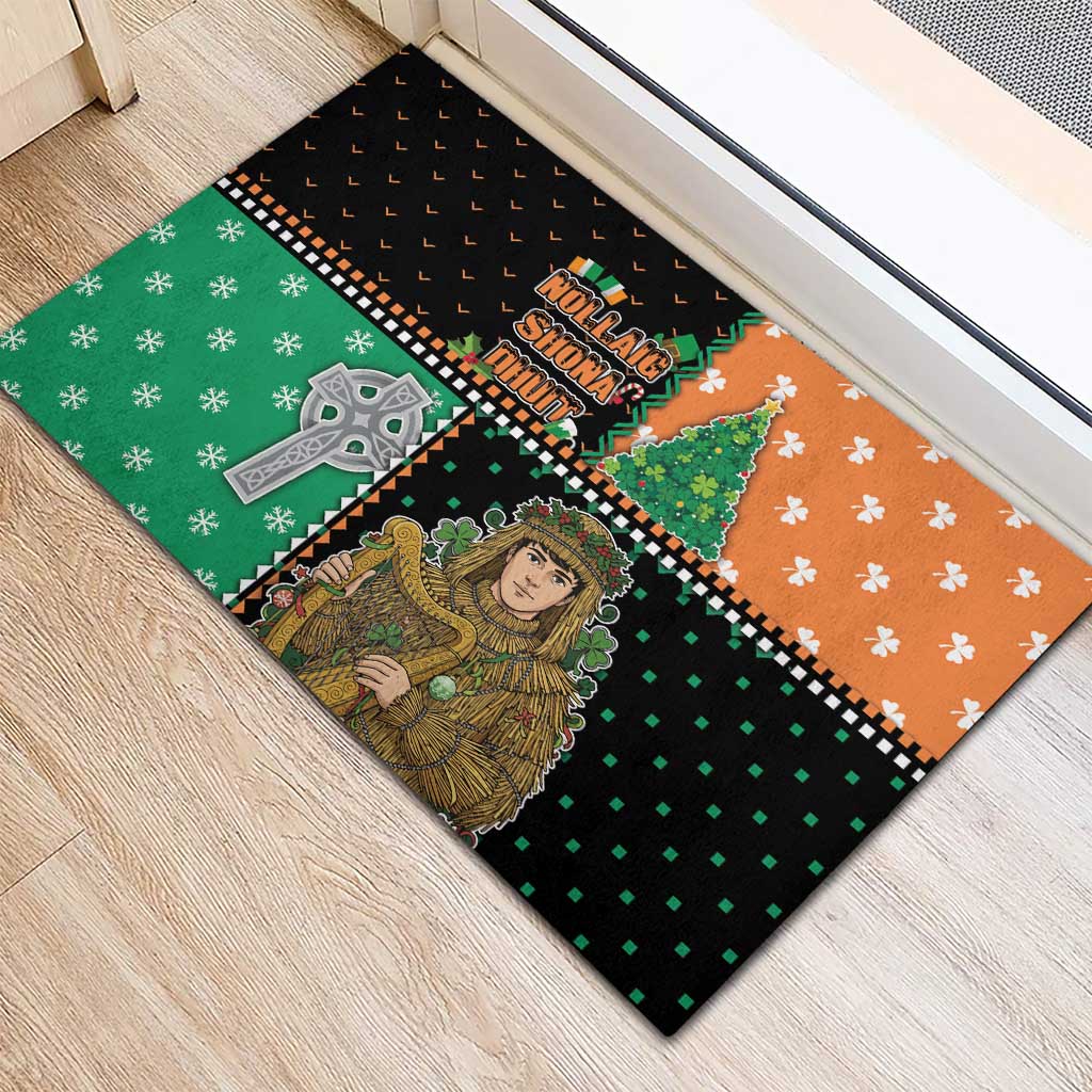 Ireland Christmas Rubber Doormat Wren Boy With Shamrock Xmas Tree - Wonder Print Shop