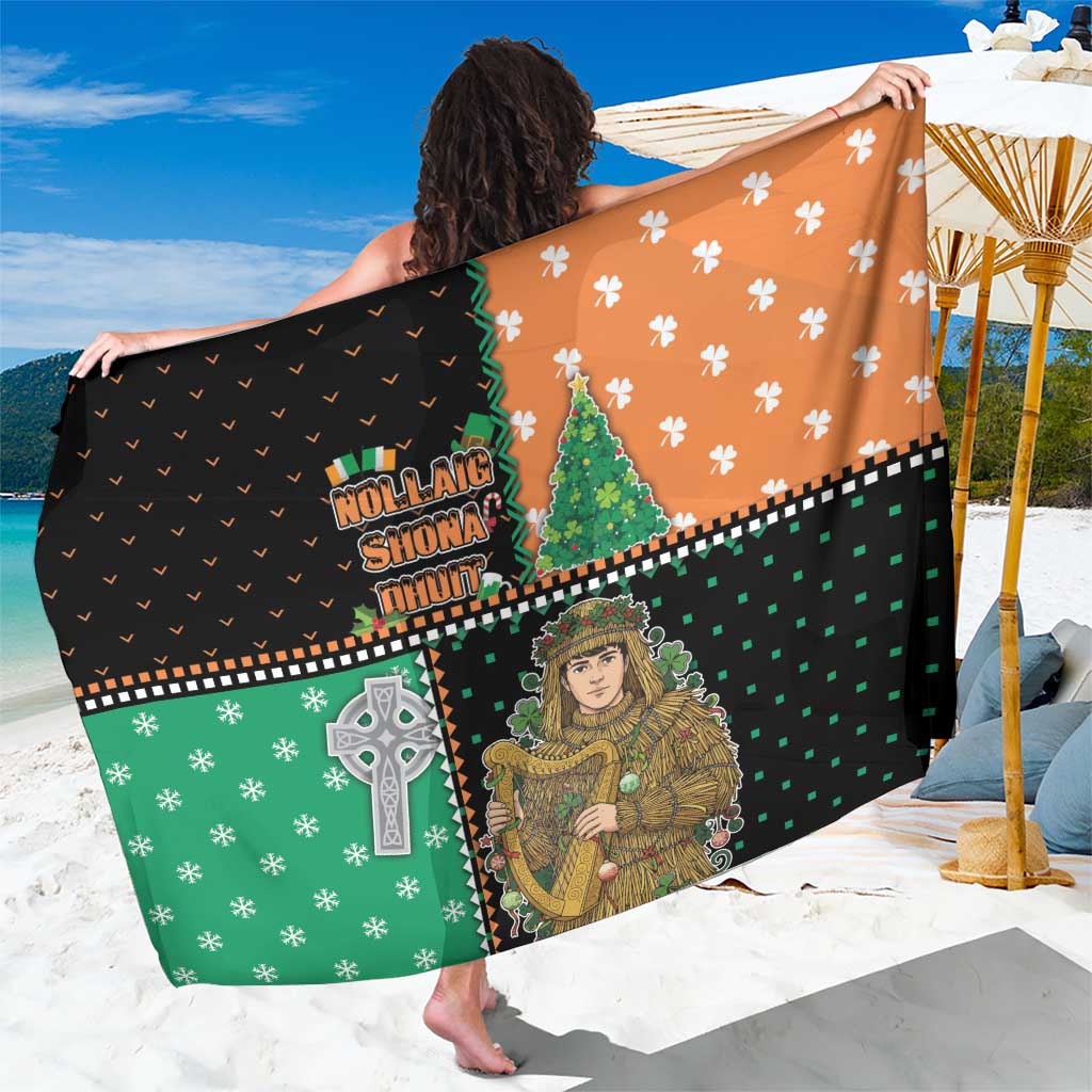Ireland Christmas Sarong Wren Boy With Shamrock Xmas Tree - Wonder Print Shop