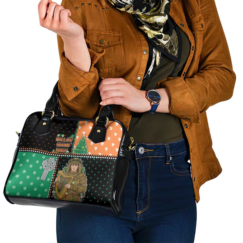 Ireland Christmas Shoulder Handbag Wren Boy With Shamrock Xmas Tree - Wonder Print Shop