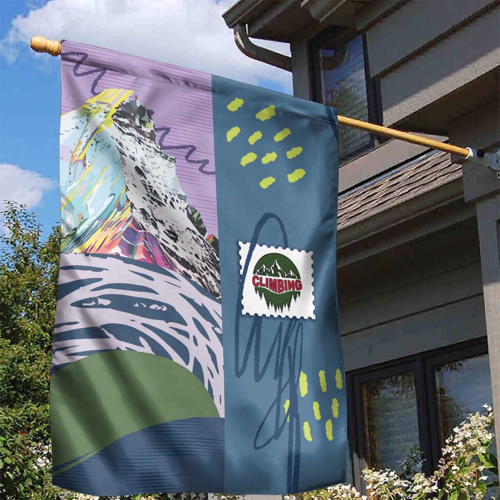 Climbing Garden Flag Mountain Art Retro Style