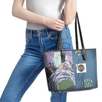 Climbing Leather Tote Bag Mountain Art Retro Style