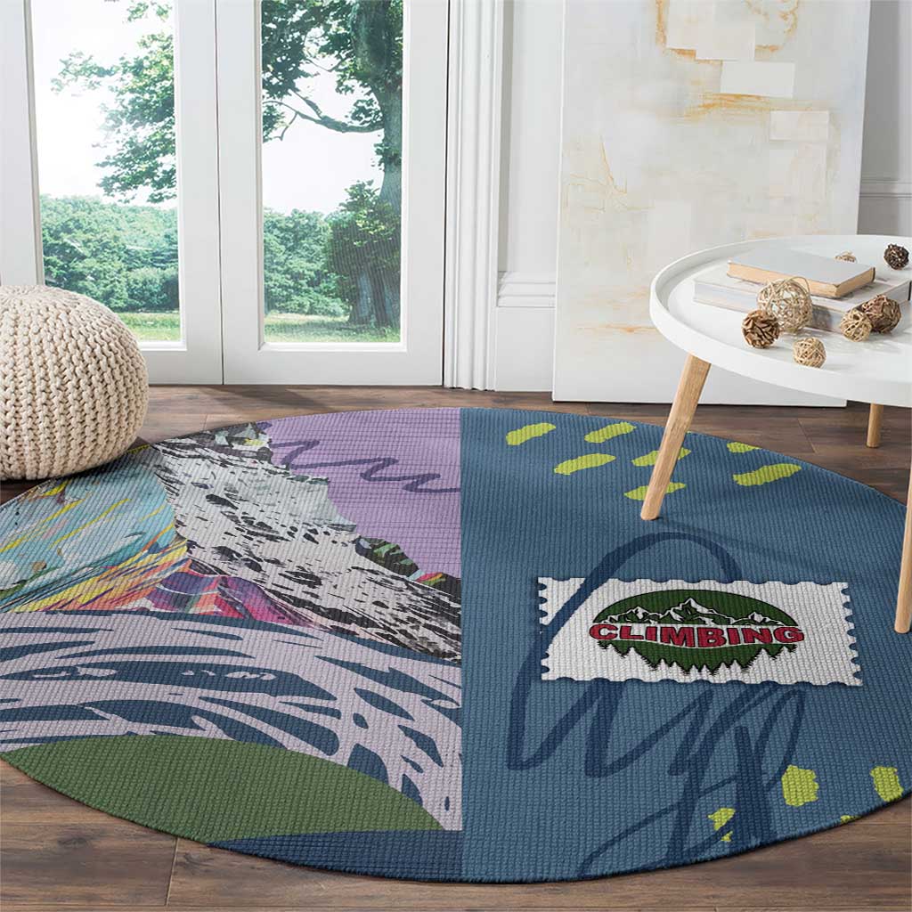 Climbing Round Carpet Mountain Art Retro Style