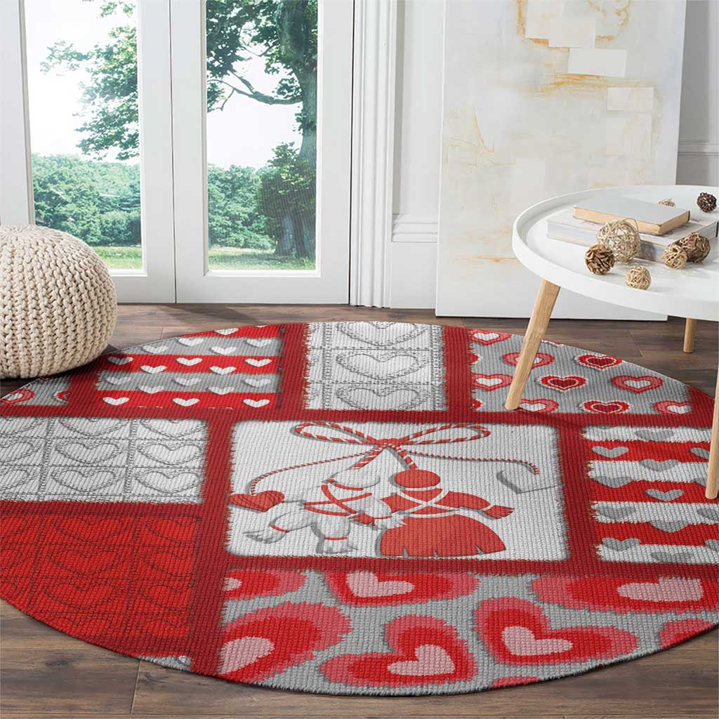 Romania Valentine's Day Round Carpet Martenitsi With Hearts Knitting Effect