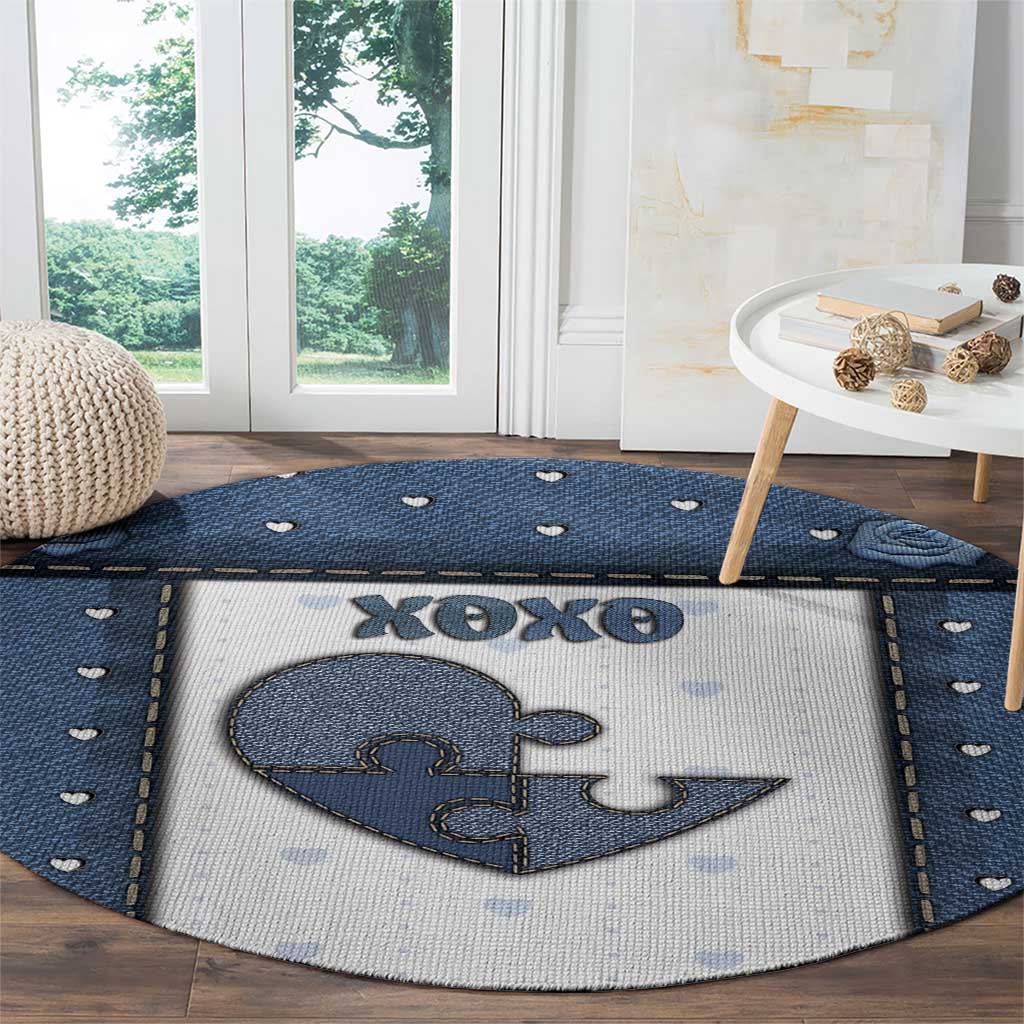 XOXO Valentine's Day Round Carpet Pieces Of The Heart Old Denim Fabric Effect