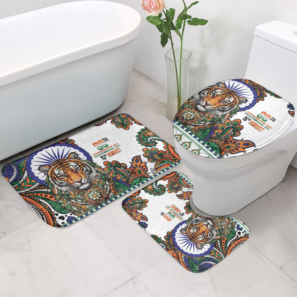 India Independence Day Bathroom Set Royal Tiger Ashoka Chakra Paisley Pattern