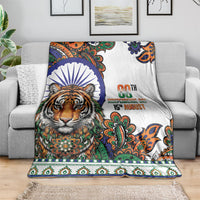 India Independence Day Blanket Royal Tiger Ashoka Chakra Paisley Pattern