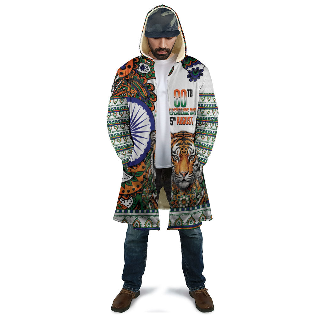 India Independence Day Cloak Royal Tiger Ashoka Chakra Paisley Pattern