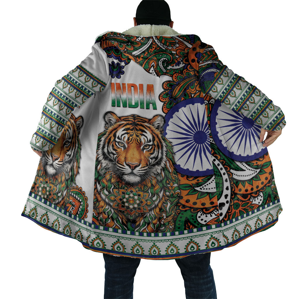 India Independence Day Cloak Royal Tiger Ashoka Chakra Paisley Pattern