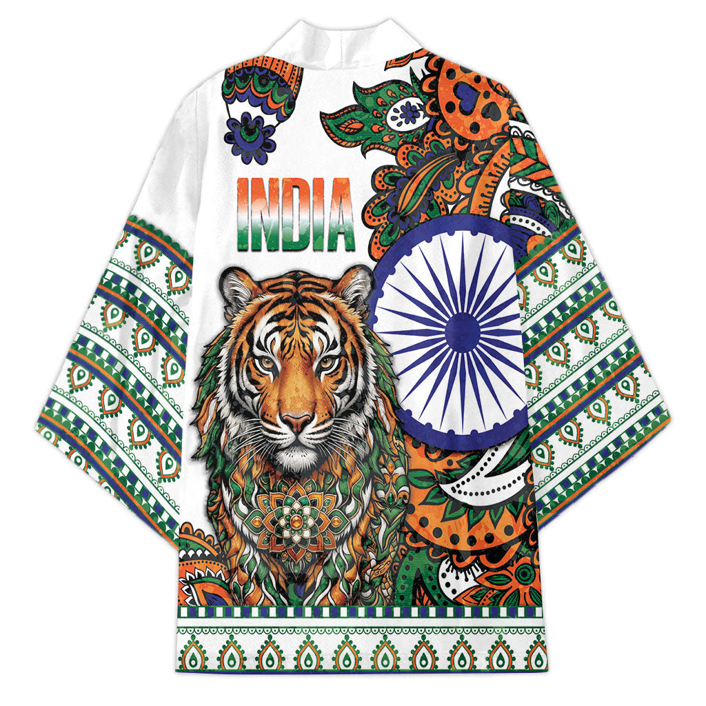 India Independence Day Kimono Royal Tiger Ashoka Chakra Paisley Pattern