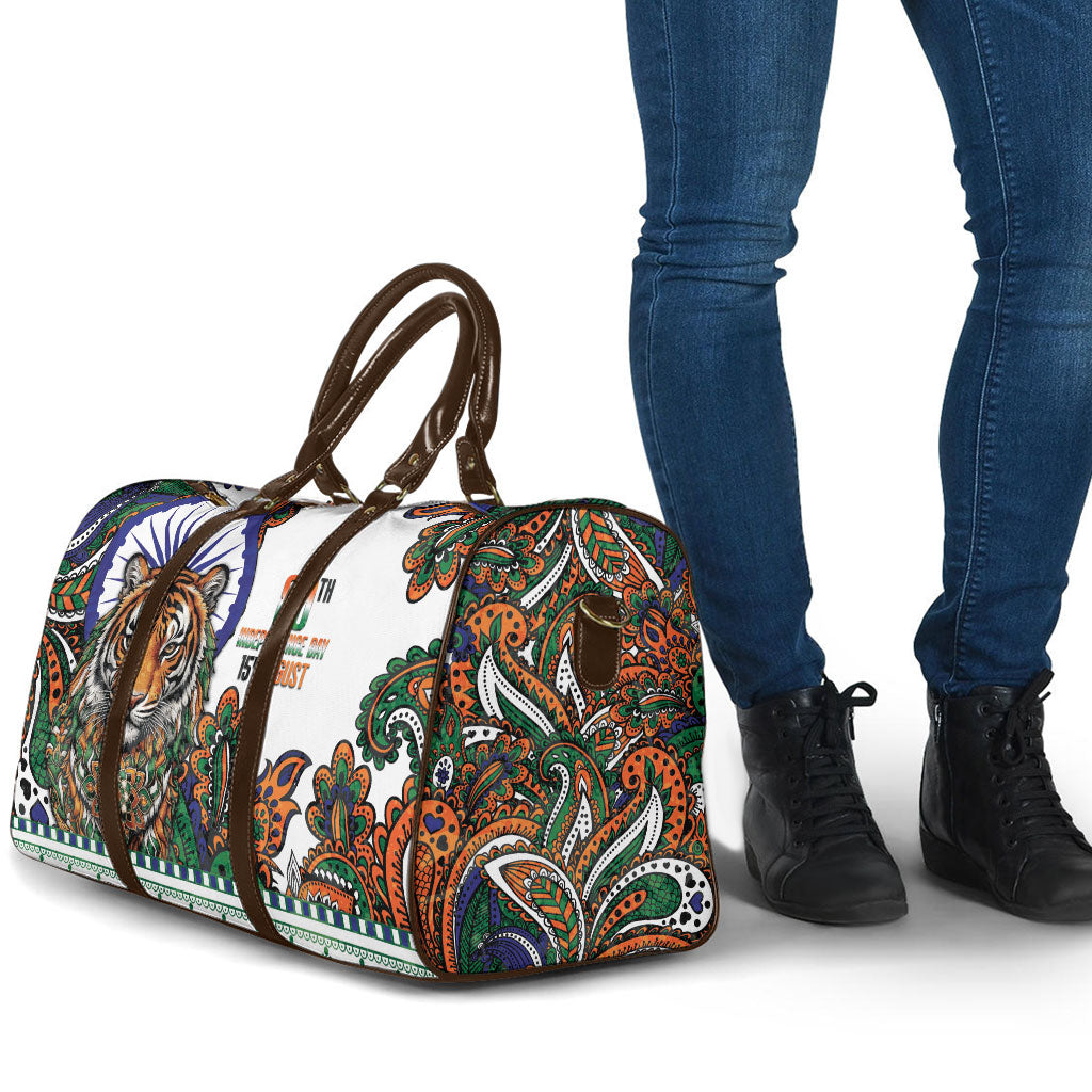 India Independence Day Travel Bag Royal Tiger Ashoka Chakra Paisley Pattern