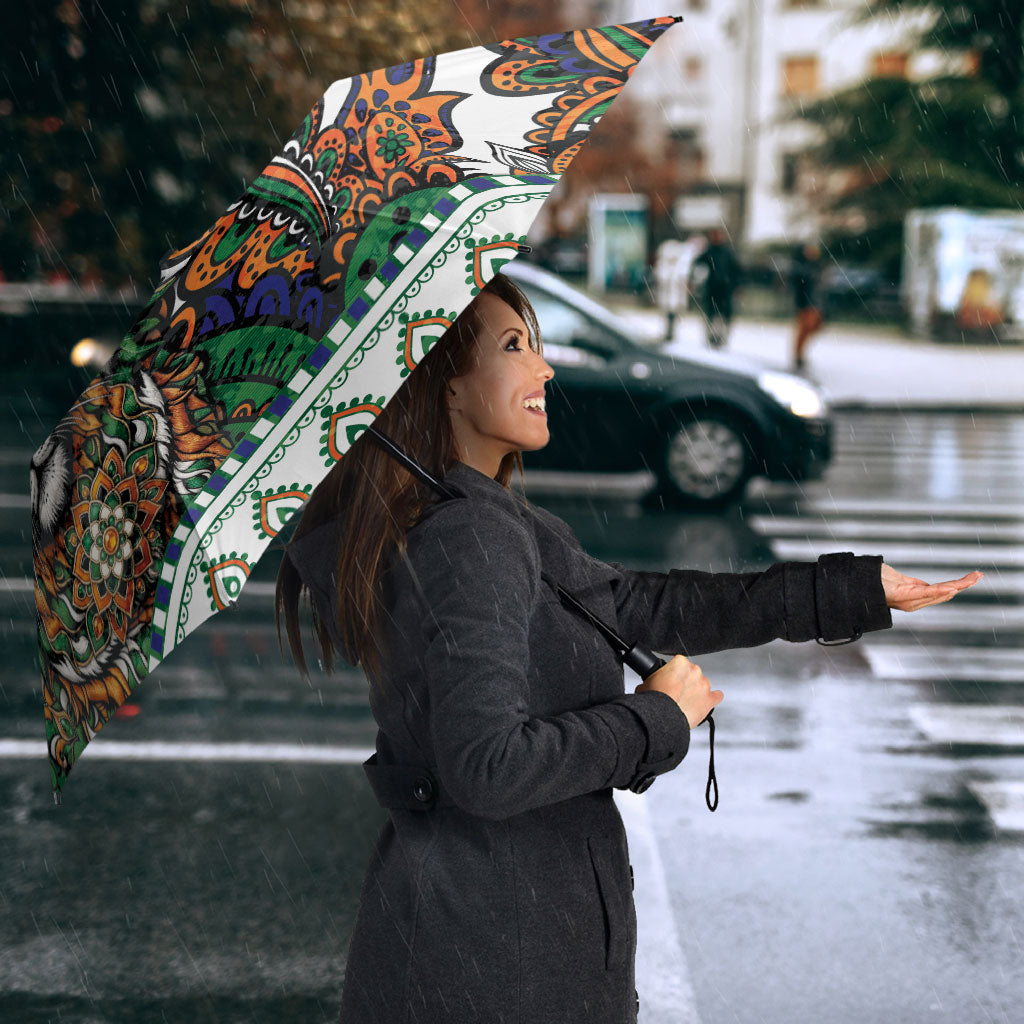 India Independence Day Umbrella Royal Tiger Ashoka Chakra Paisley Pattern