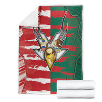 USA And Mexico Football Blanket Split Flag Golden Trophy Grunge