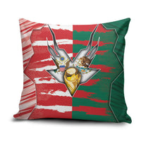 USA And Mexico Football Pillow Cover Split Flag Golden Trophy Grunge