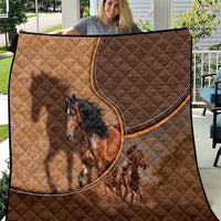 Horse Racing Quilt Royal Race Leather Effect