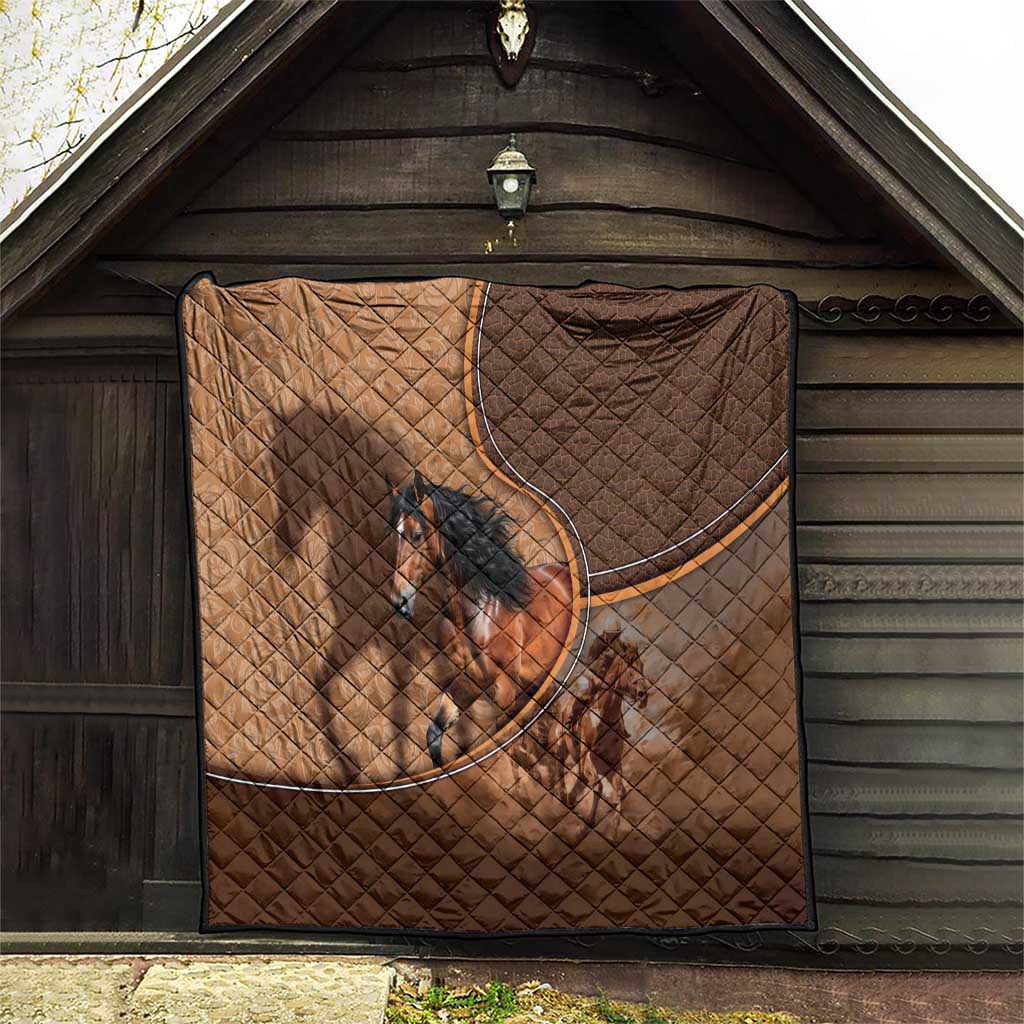 Horse Racing Quilt Royal Race Leather Effect