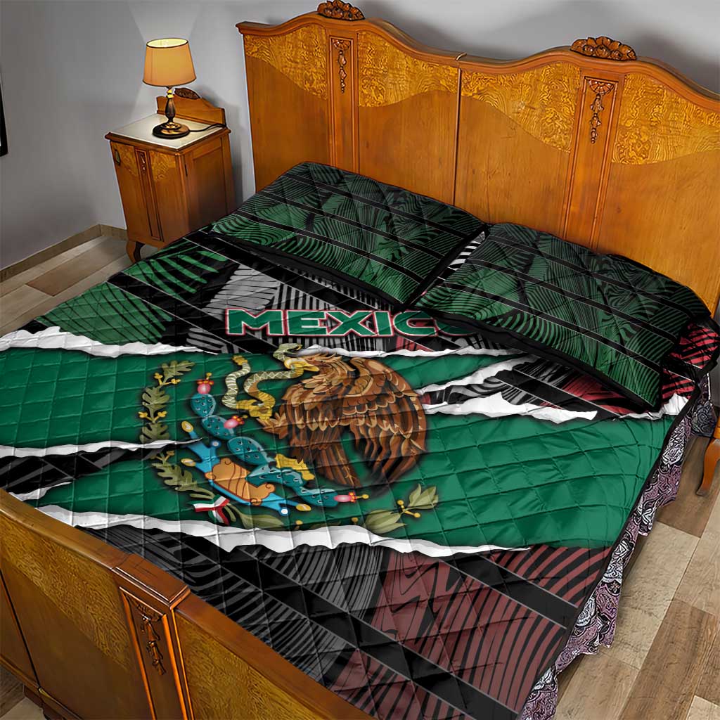 Mexico Quilt Bed Set Mexican Patriotic Eagle Emblem - Fierce National Pride - Wonder Print Shop