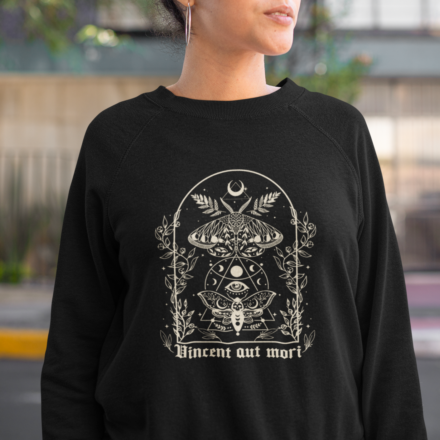 Moth Sweatshirt Dark Academia Mythology Luna Moth Death Moth Vincent Aut Mori LAtin Cecropia Moth Celestial Gypsy Mystical Vintage Retro Shirt for Women, Moth T-shirt, Spirituality Shirt - Wonder Print Shop
