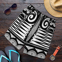 Japanese Indigenous Shorts for Men Jomon Tribal Inspired White