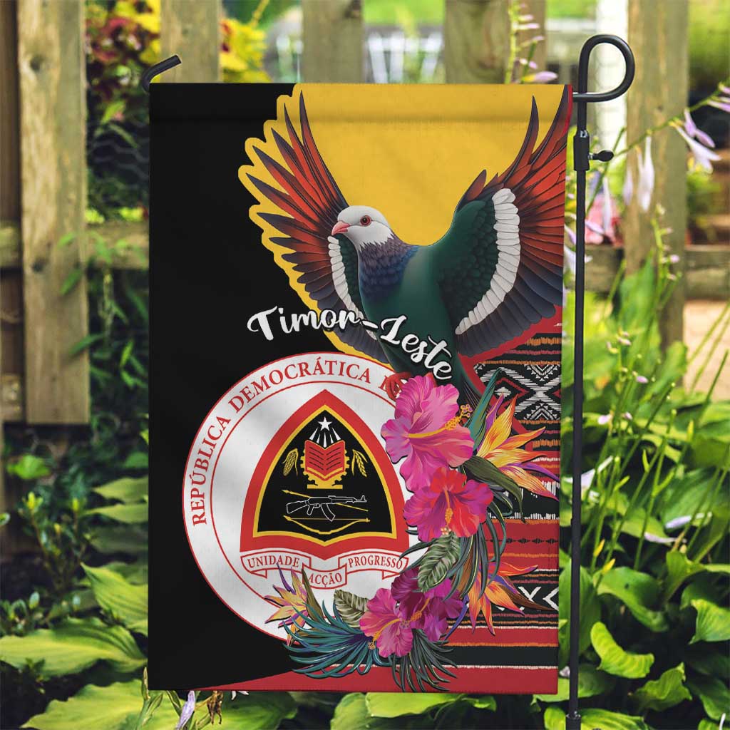 Timor-Leste Garden Flag Timor Imperial Pigeon Hibiscus - Wonder Print Shop