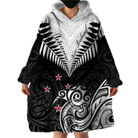 Personalised New Zealand Wearable Blanket Hoodie Aotearoa Maori Kiwi Black Fern - Wonder Print Shop