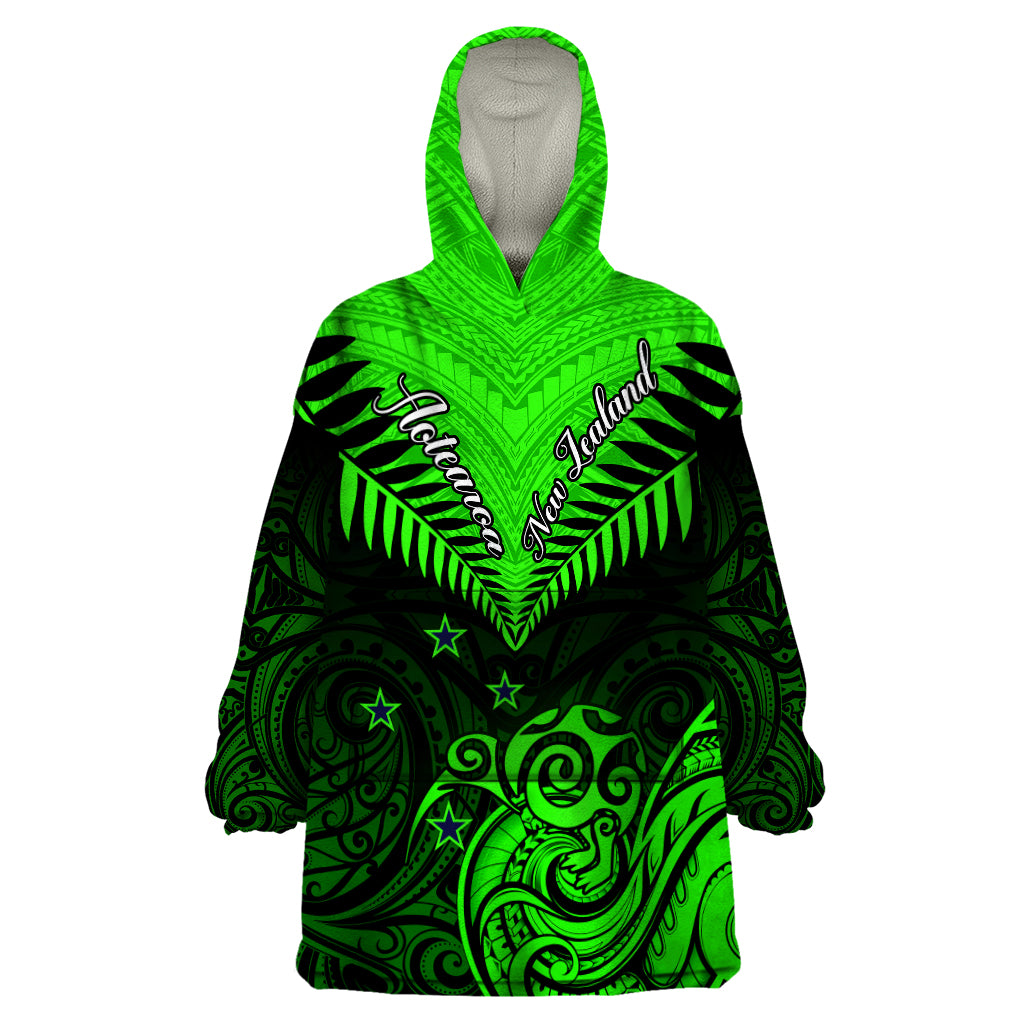 Personalised New Zealand Wearable Blanket Hoodie Aotearoa Maori Kiwi Green Fern - Wonder Print Shop