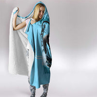 Personalized Kentucky Horse Racing Hooded Blanket Beauty and The Horse Blue Version LT01