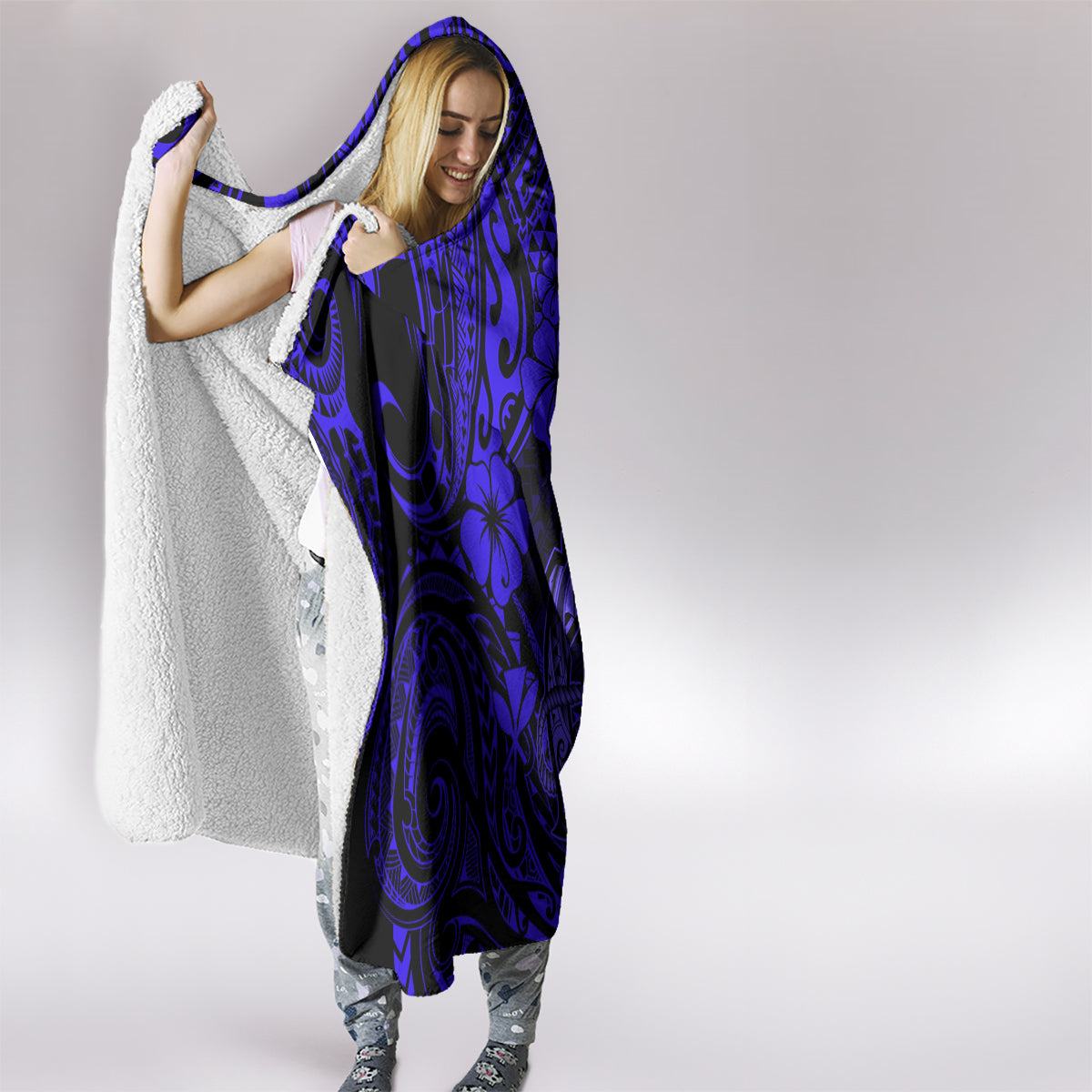 hawaii-fish-hook-hooded-blanket-polynesian-pattern-navy-blue-version
