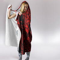 hawaii-fish-hook-hooded-blanket-hibiscus-hawaii-tribal-tattoo-red-version