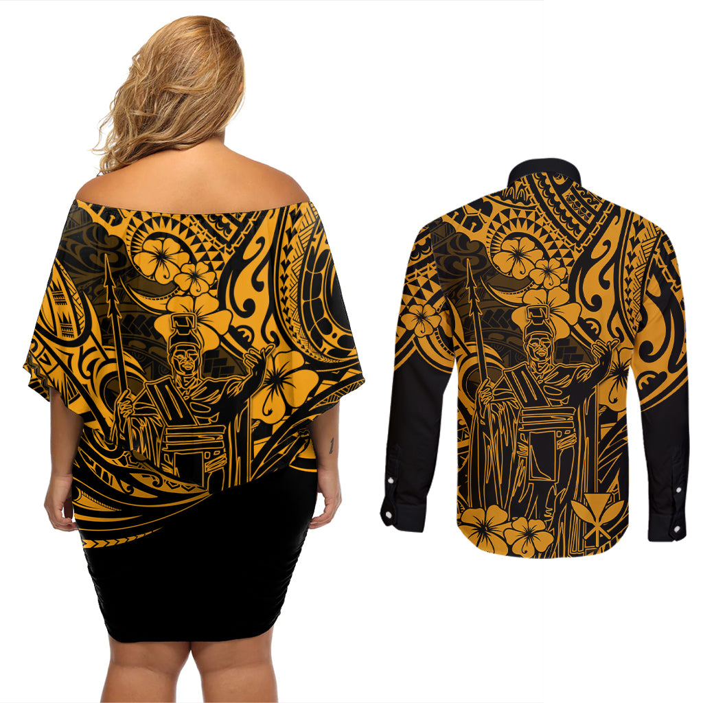Hawaii King Kamehameha Couples Matching Off Shoulder Short Dress and Long Sleeve Button Shirts Polynesian Pattern Gold Version - Wonder Print Shop