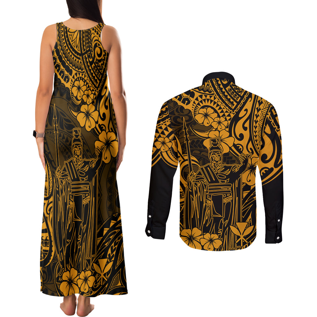 Hawaii King Kamehameha Couples Matching Tank Maxi Dress and Long Sleeve Button Shirts Polynesian Pattern Gold Version - Wonder Print Shop