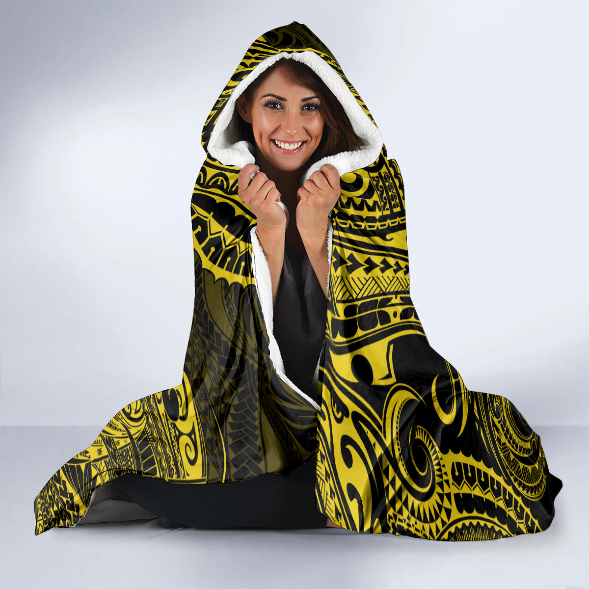 hawaii-king-kamehameha-hooded-blanket-polynesian-pattern-yellow-version