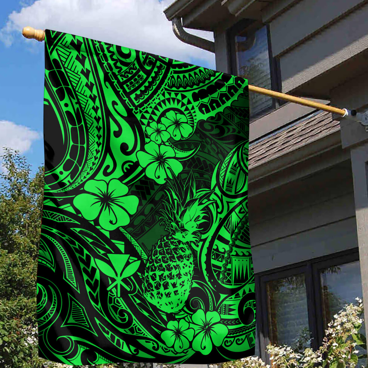 Hawaii Pineapple Garden Flag Paradise Flowers Pacific With Green Polynesian Tribal - Wonder Print Shop
