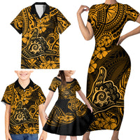Hawaii Shaka Sign Family Matching Short Sleeve Bodycon Dress and Hawaiian Shirt With Polynesian Hibiscus Gold Unique - Wonder Print Shop