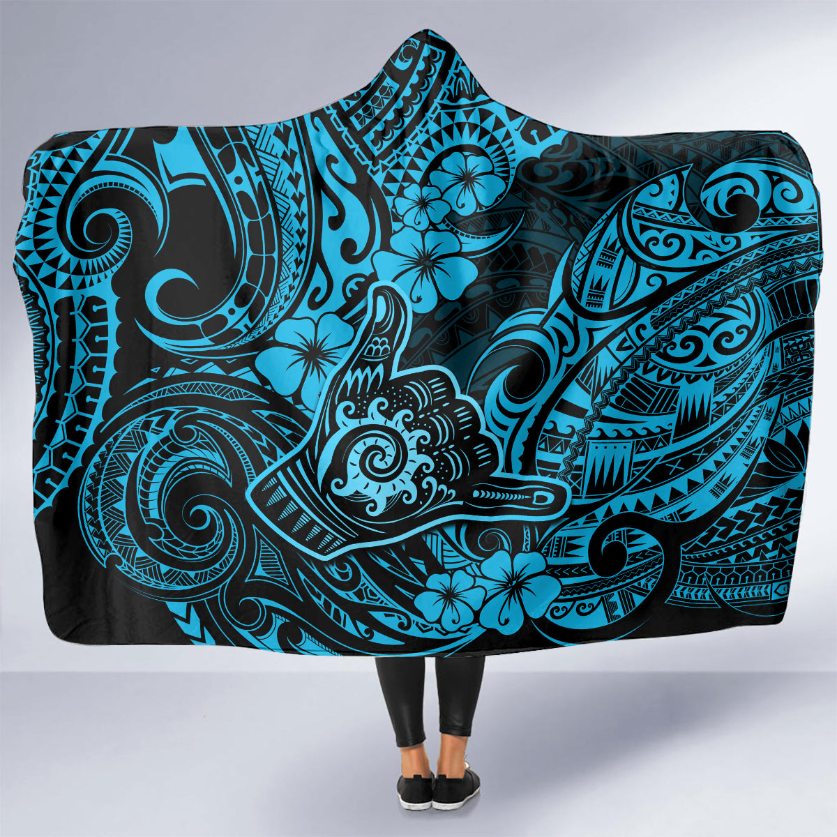 hawaii-shaka-sign-hooded-blanket-polynesian-pattern-sky-blue-version