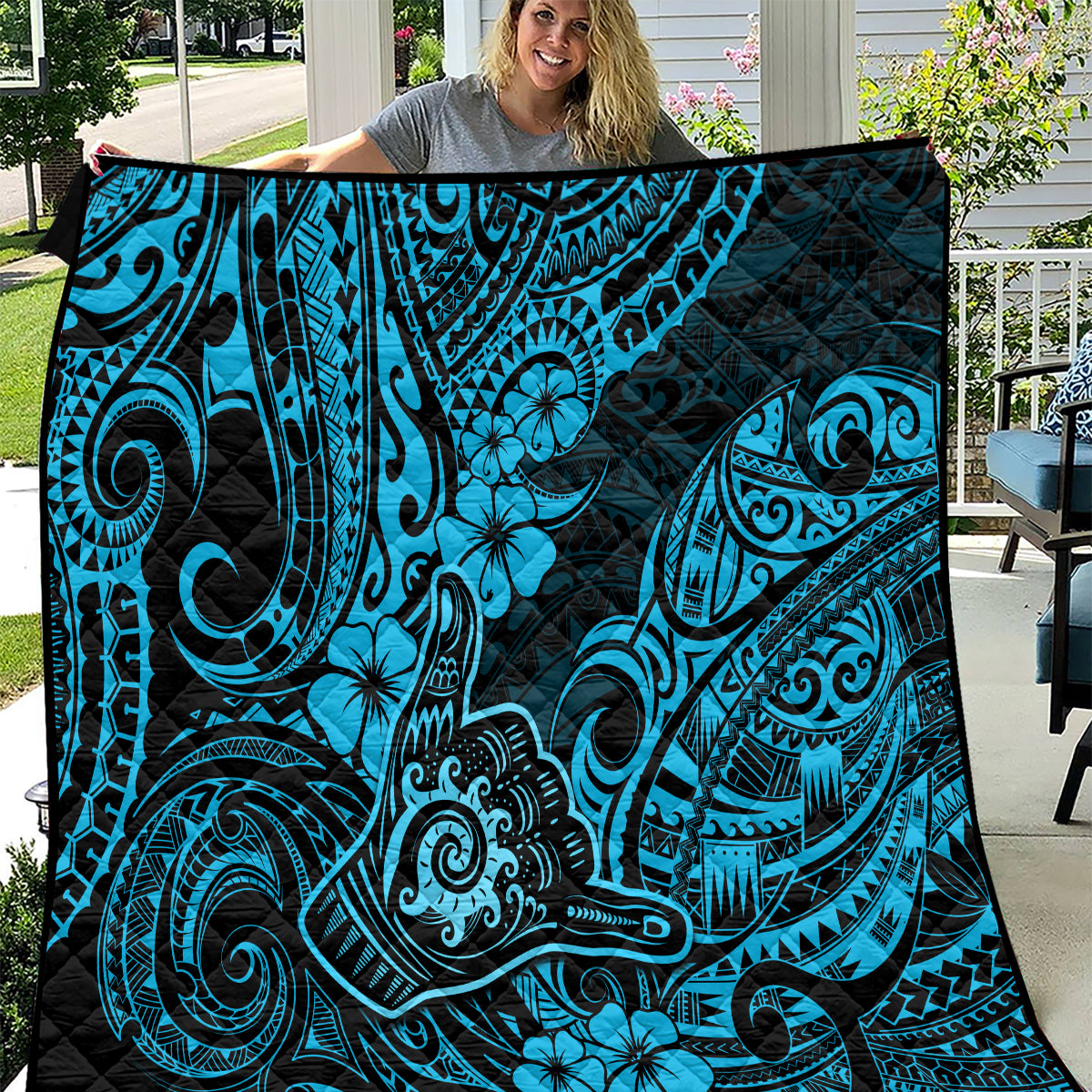 Hawaii Shaka Sign Quilt Polynesian Pattern Sky Blue Version - Wonder Print Shop