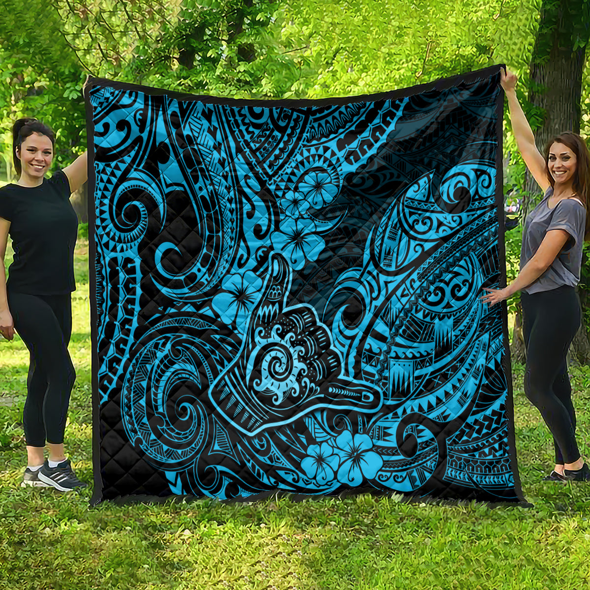 Hawaii Shaka Sign Quilt Polynesian Pattern Sky Blue Version - Wonder Print Shop