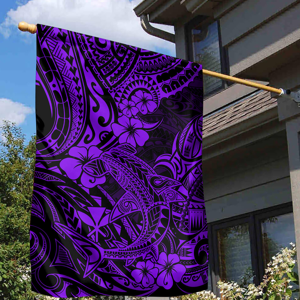 Hawaii Shark Garden Flag Polynesian Pattern Purple Version - Wonder Print Shop