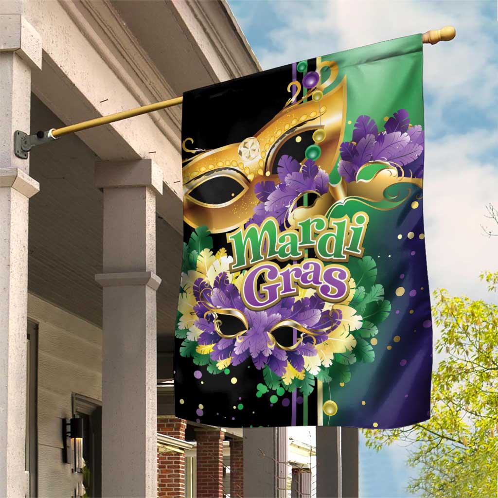 Personalized Mardi Gras Garden Flag Carnival Feathers Masks