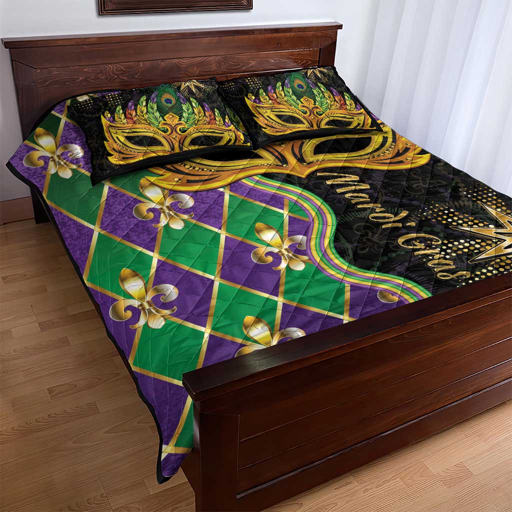 Mardi Gras Quilt Bed Set Gold Mask Unique Style - Wonder Print Shop