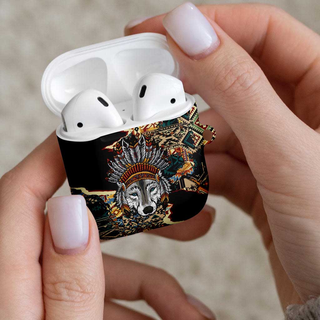 Native American Navajo Wolf AirPods Case Grunge Pattern