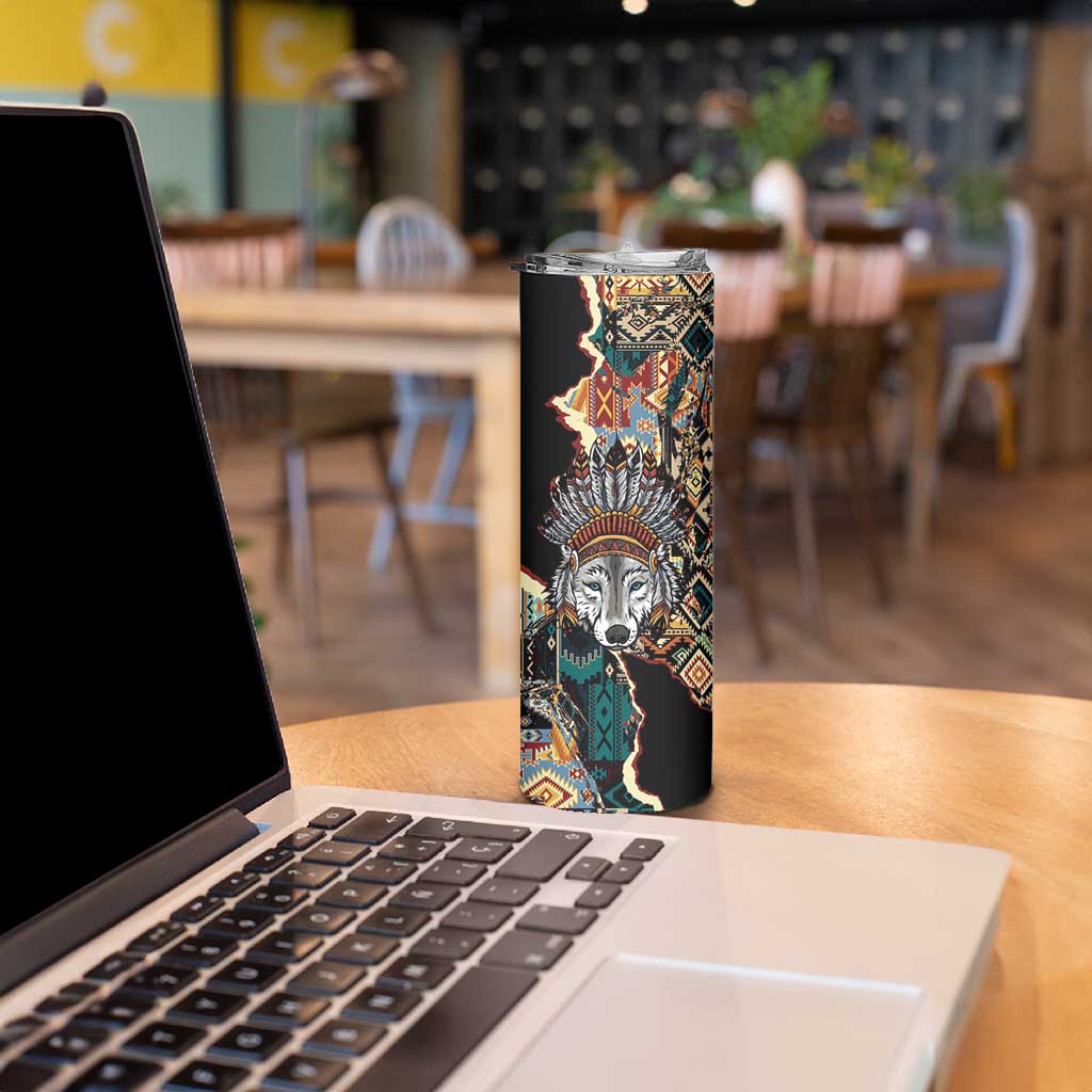 Native American Navajo Wolf Skinny Tumbler Grunge Pattern