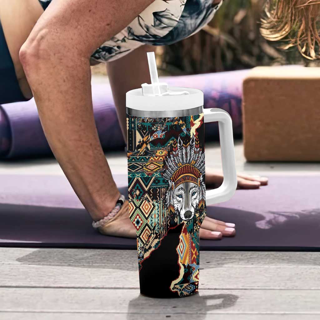 Native American Navajo Wolf Tumbler With Handle Grunge Pattern