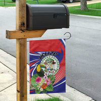 Belize Toucan Garden Flag Sub umbra floreo