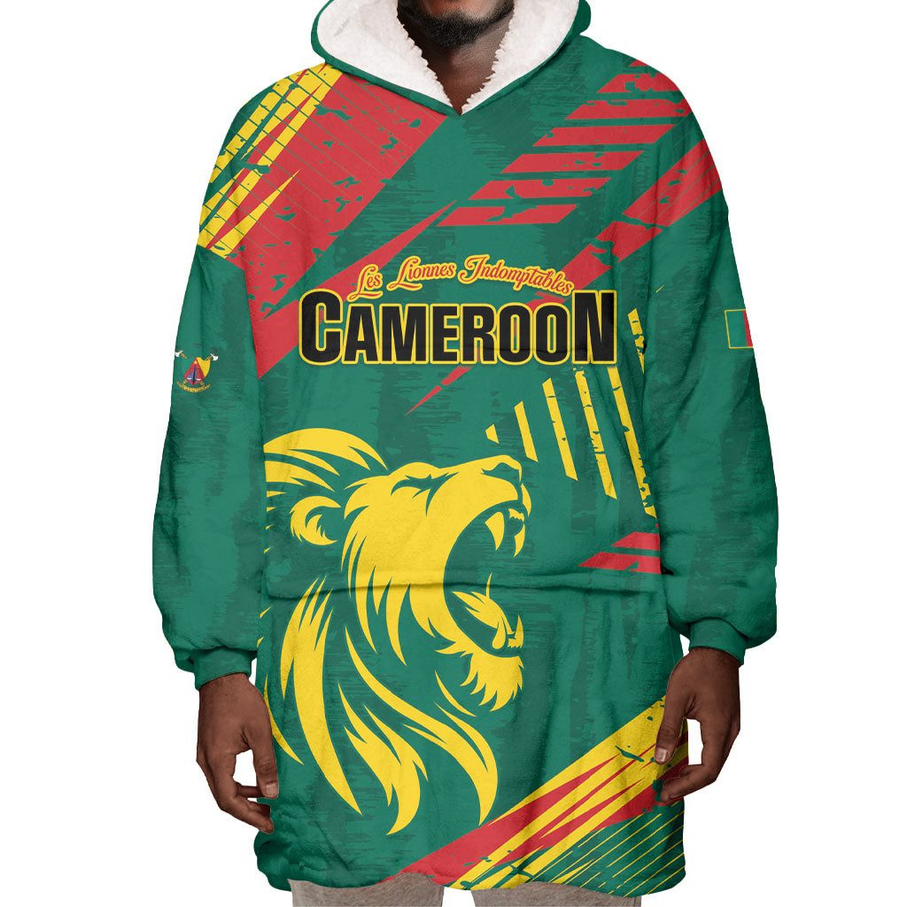 Custom Cameroon 2026 Football Wearable Blanket Hoodie Les Lionnes Indomptables