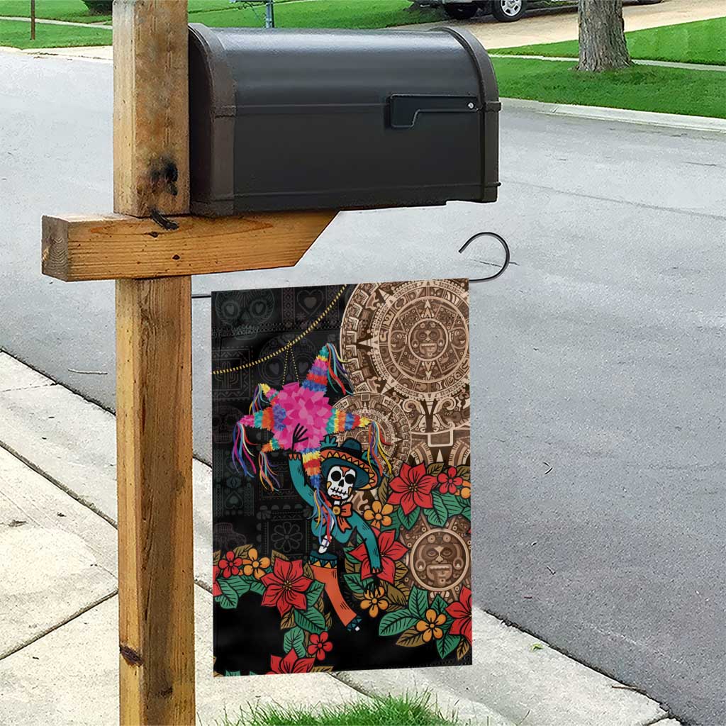 Las Posadas Garden Flag Pinata With Mexican Aztec Circle - Wonder Print Shop
