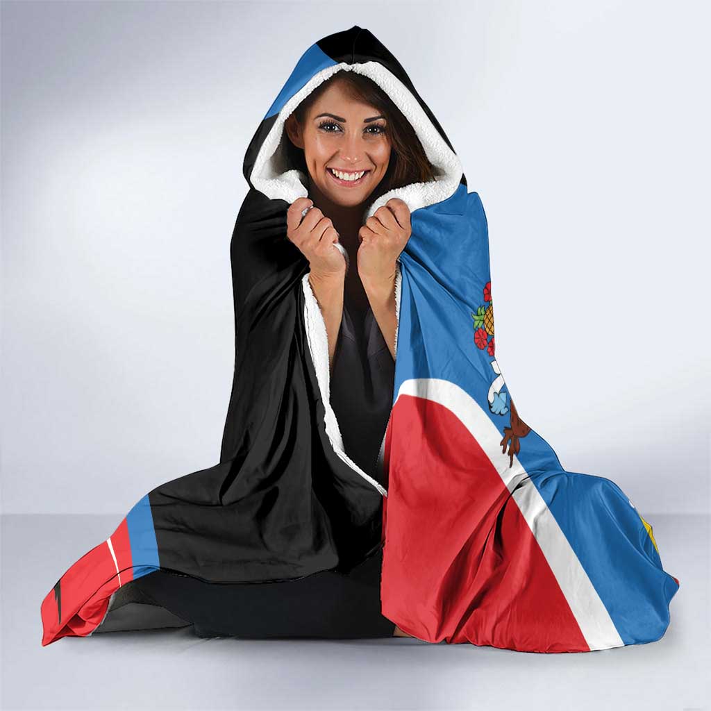 Antigua and Barbuda Magnificent Frigatebird Hooded Blanket Tropical Vibe - Wonder Print Shop